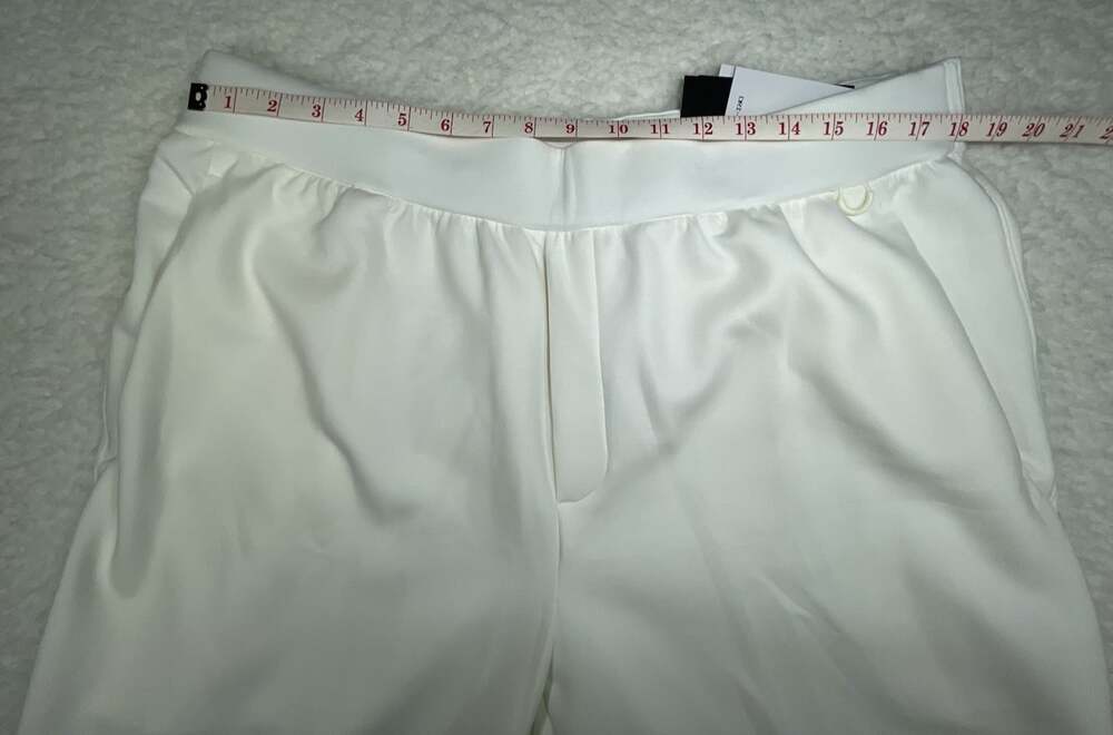 New Nike Dri-FIT 24.7 Impossibly Soft Track Pants Mens XL Off-White Training NWT - Picture 7 of 16